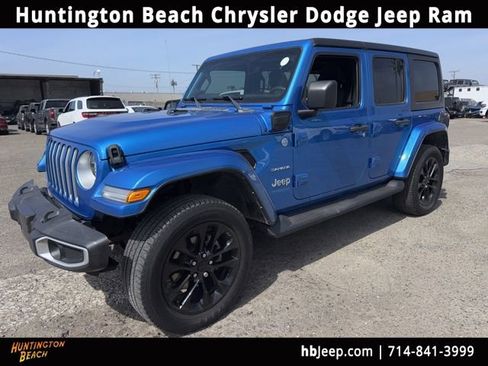 Used 2021 Jeep Wrangler Unlimited Sahara image 1