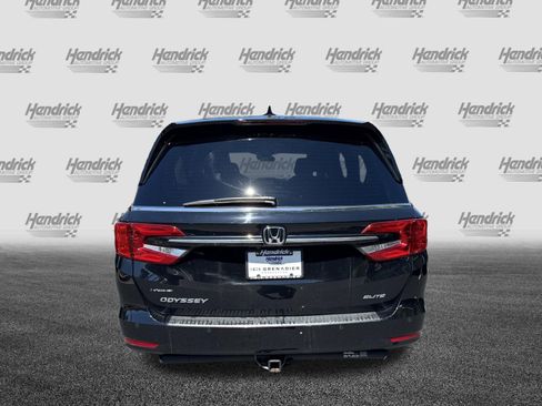 Used 2024 Honda Odyssey Elite image 7