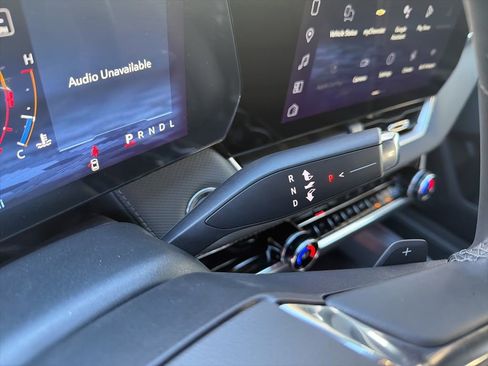 New 2026 Chevrolet Equinox LT w/ Convenience Package II image 7