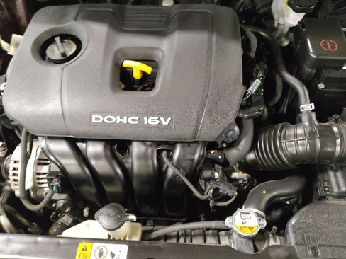 Used 2017 Kia Forte LX FWD image 30