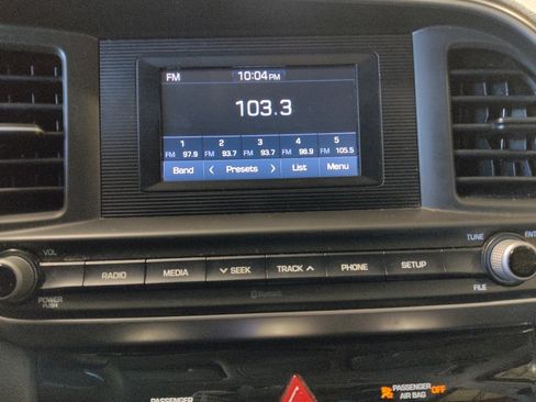 Used 2019 Hyundai Elantra SE w/ Cargo Package FWD image 25