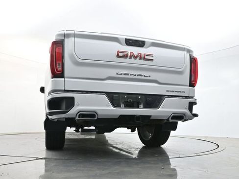 Used 2023 GMC Sierra 1500 Denali w/ Denali Reserve Package AWD/4WD image 33