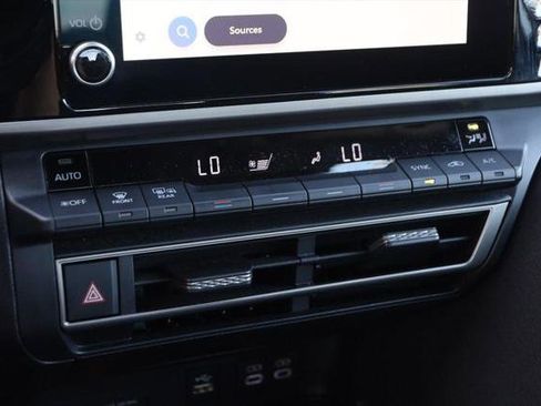 Certified 2025 Toyota Camry LE image 18