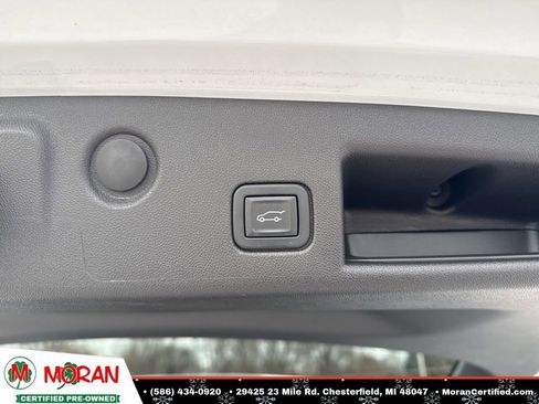 Used 2024 Chevrolet Equinox LT w/ LPO, Floor Liner Package image 29