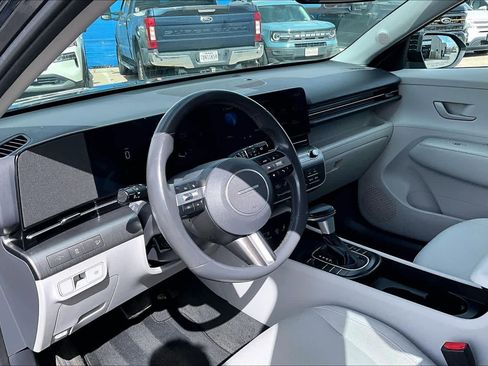 Used 2024 Hyundai Kona SEL image 17