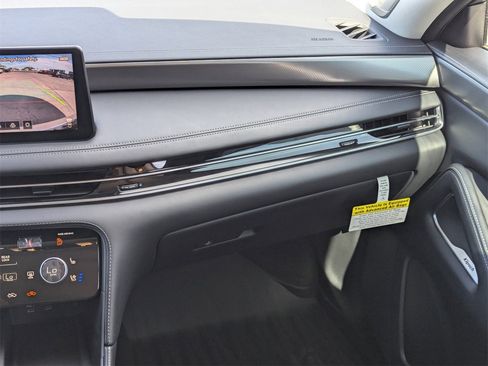 Certified 2026 INFINITI QX60 Luxe w/ Cargo Package image 24