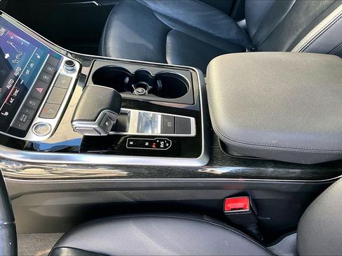 Used 2021 Audi Q7 3.0T Premium Plus image 17