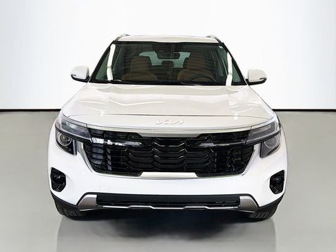 Used 2025 Kia Seltos EX w/ EX Sunroof Package image 3