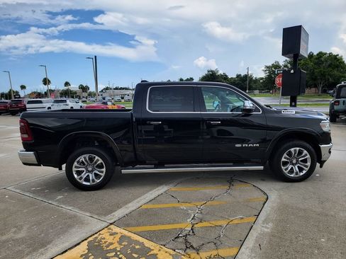 Used 2022 RAM 1500 Limited AWD/4WD image 6