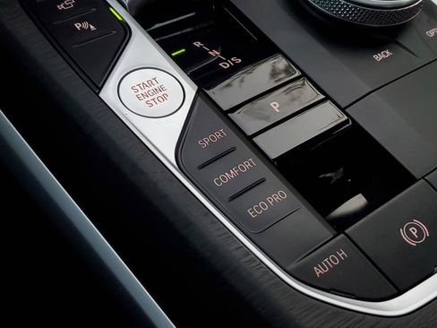 Used 2024 BMW M340i w/ Premium Package image 33