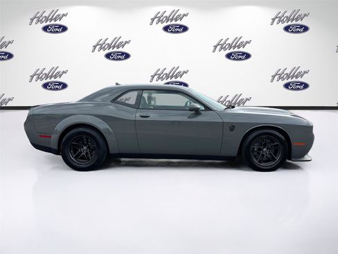 Used 2023 Dodge Challenger SRT Hellcat Redeye RWD image 9