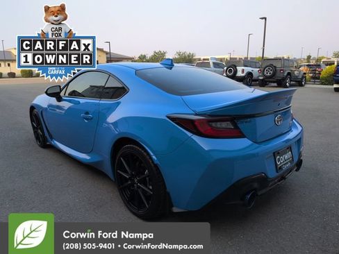 Used 2024 Toyota GR86 Premium RWD image 5