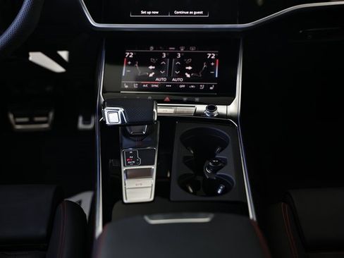 New 2025 Audi RS 6 performance image 31