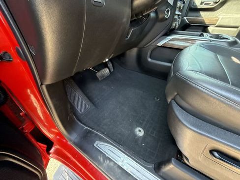 Certified 2021 Chevrolet Silverado 1500 RST w/ Convenience Package II image 35