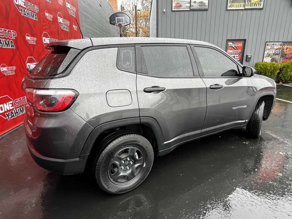 Used 2021 Jeep Compass Sport AWD/4WD image 6