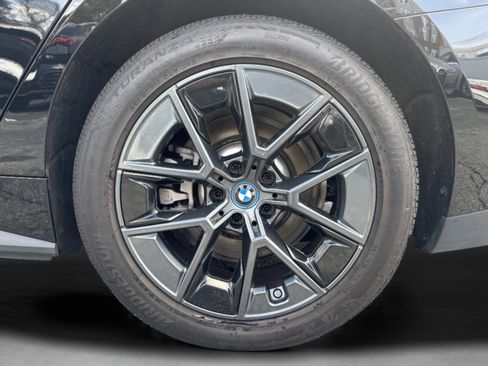 Used 2023 BMW i4 eDrive35 w/ Premium Package image 7