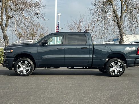 New 2026 RAM 1500 Express image 7