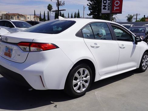 Certified 2024 Toyota Corolla LE FWD image 5