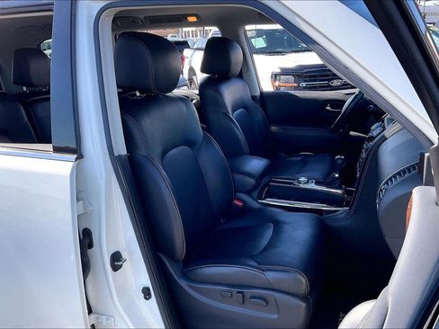 Used 2017 Nissan Armada Platinum AWD/4WD image 6