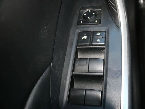 Used 2021 Toyota RAV4 LE w/ Carpet Mat Package (TMS) image 18