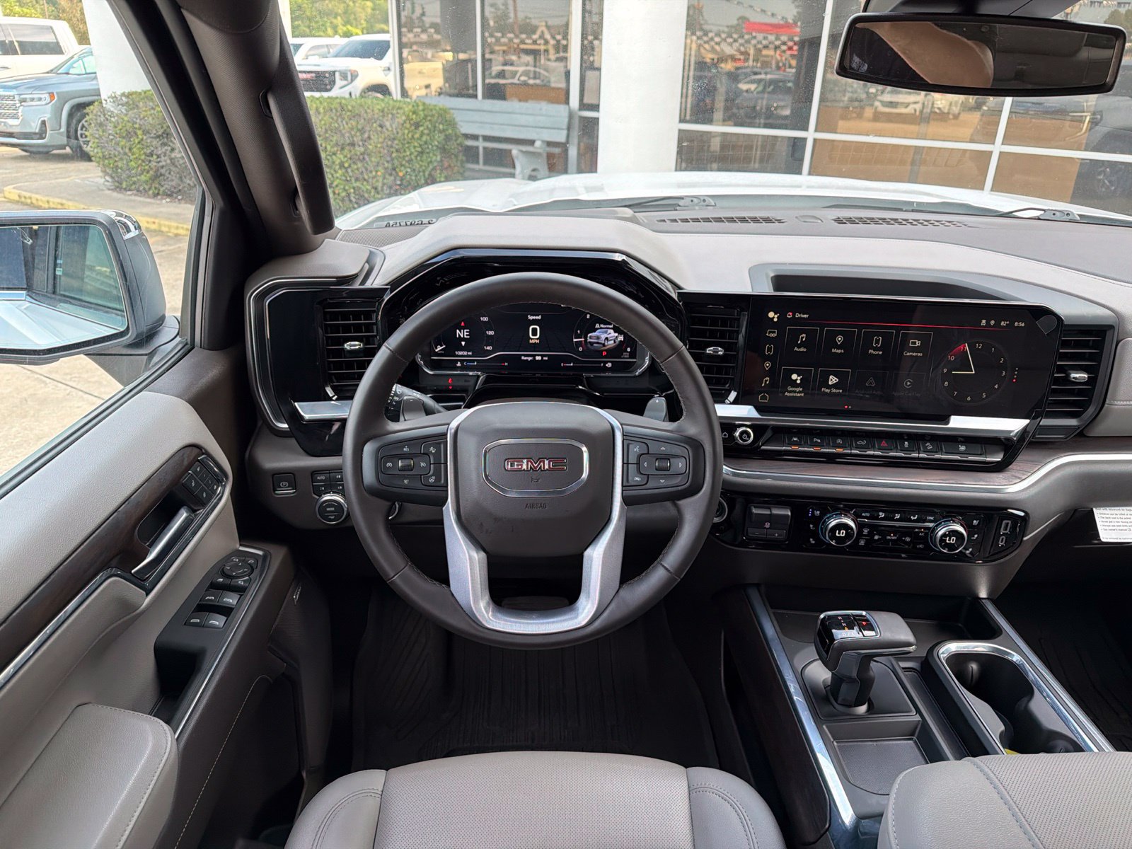 Used 2023 GMC Sierra 1500 SLT AWD/4WD image 11