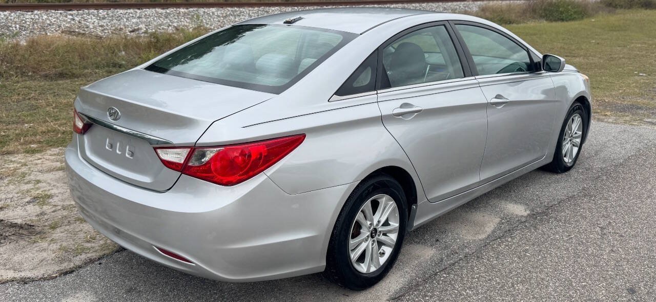 Used 2011 Hyundai Sonata GLS w/ Popular Equipment Pkg 2 FWD image 4