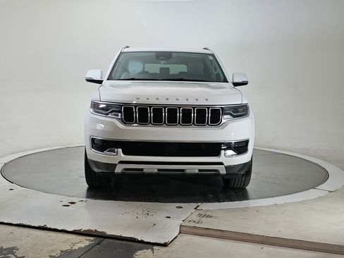 Used 2022 Jeep Wagoneer Series II image 4