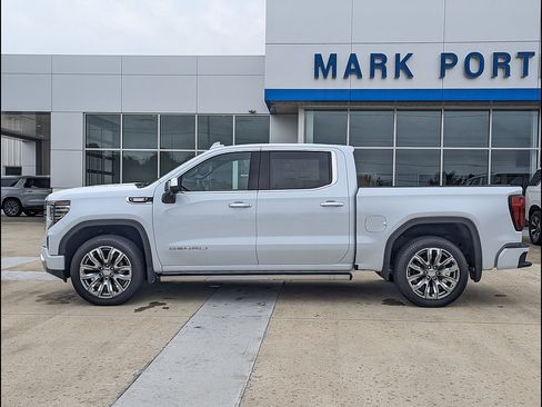 New 2026 GMC Sierra 1500 Denali AWD/4WD image 9