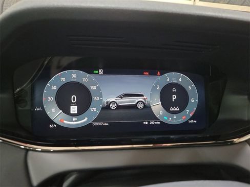 New 2025 Land Rover Range Rover Evoque S image 17