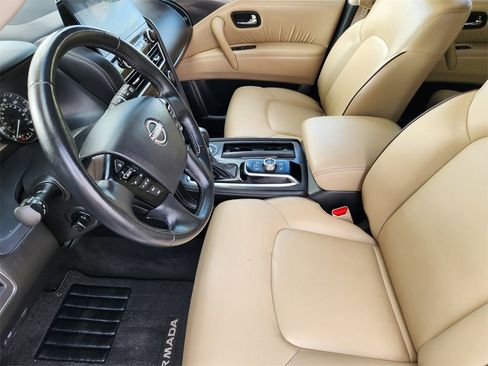 Used 2021 Nissan Armada SV w/ SV Appearance Package image 9