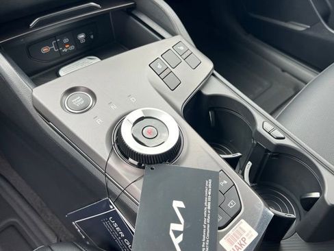 New 2026 Kia Sportage EX w/ EX Panoramic Sunroof Package AWD/4WD image 18