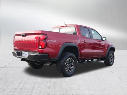 Used 2024 Chevrolet Colorado ZR2 w/ Technology Package image 3