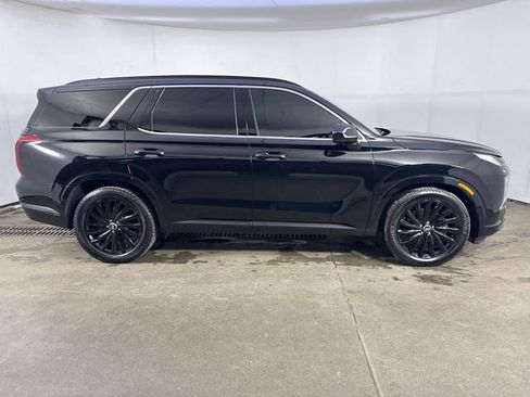 Used 2024 Hyundai Palisade Calligraphy image 39