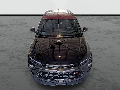 Used 2025 Chevrolet TrailBlazer RS w/ Convenience Package AWD/4WD image 6