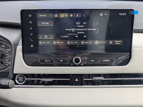 New 2025 Mitsubishi Outlander SE image 19