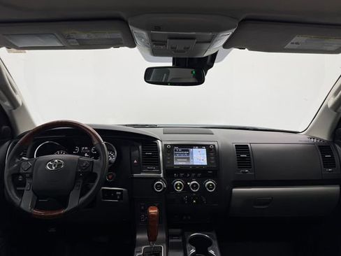 Used 2020 Toyota Sequoia Platinum image 20