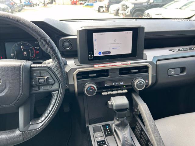 Certified 2026 Toyota Tacoma SR5 AWD/4WD image 18