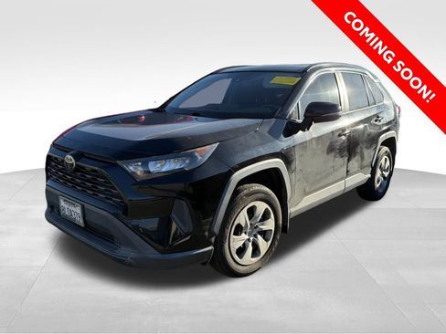 Certified 2019 Toyota RAV4 LE image 1