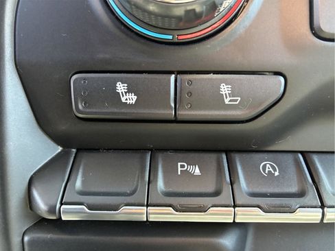 Used 2019 Chevrolet Silverado 1500 RST AWD/4WD image 24