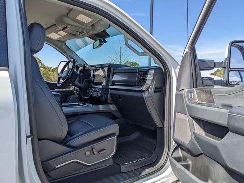 Used 2023 Ford F250 Lariat w/ FX4 Off-Road Package image 45