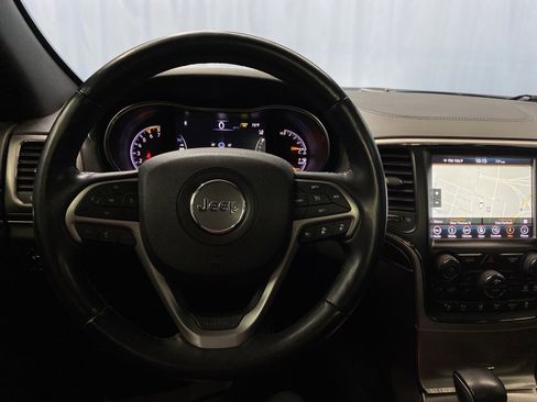Certified 2018 Jeep Grand Cherokee High Altitude image 18