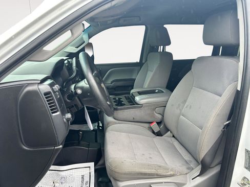 Used 2018 Chevrolet Silverado 3500 W/T w/ WT Convenience Package AWD/4WD image 9