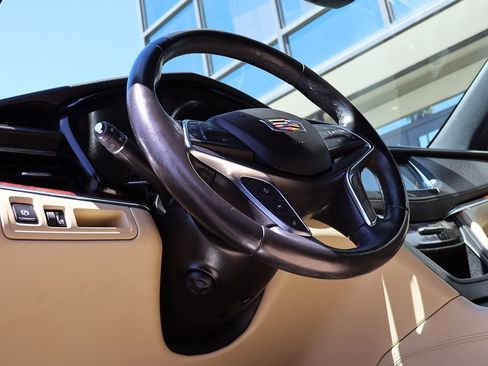 Used 2019 Cadillac XT5 Luxury FWD image 42