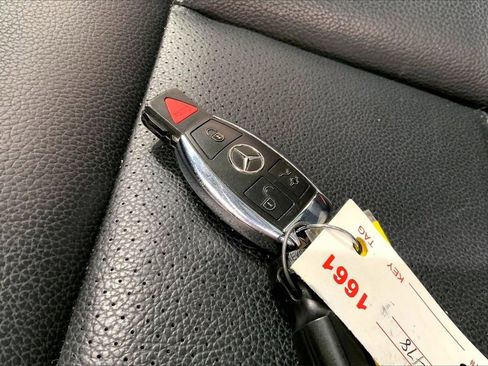 Used 2016 Mercedes-Benz E 350 Sedan image 19