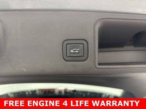 Used 2023 GMC Terrain Denali w/ Denali Premium Package image 28