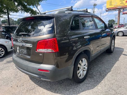 Used 2011 Kia Sorento EX AWD/4WD image 9