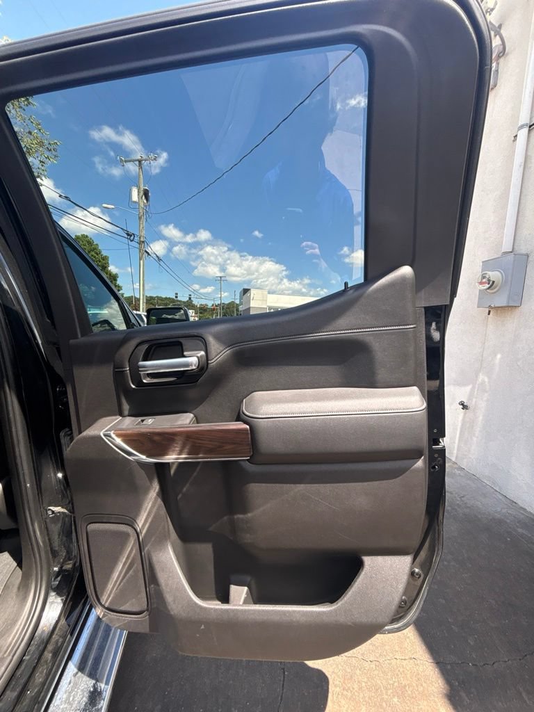 Used 2021 GMC Sierra 1500 SLT w/ SLT Premium Plus Package AWD/4WD image 20