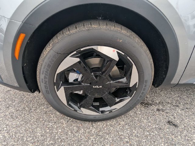 New 2026 Kia Sorento EX FWD image 11