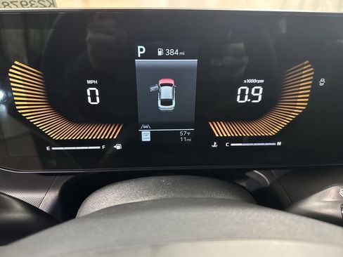 New 2025 Kia K4 LXS image 17