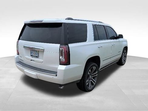 Used 2018 GMC Yukon Denali w/ Denali Ultimate Package AWD/4WD image 3